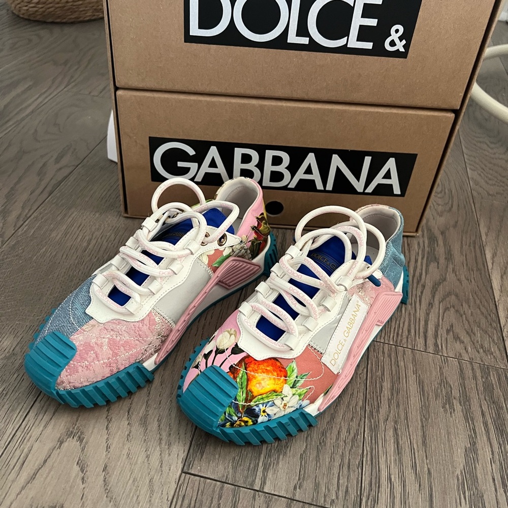 Dolce & Gabbana Multicolor Floral Sneakers